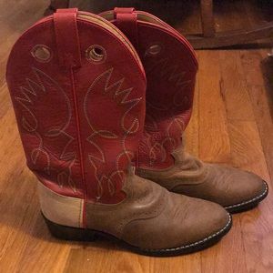 Fun red unisex Justin boots in EUC